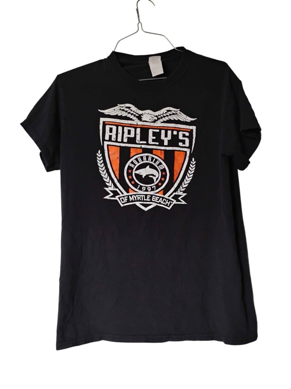 Ripley's Aquarium Black and Orange Men's Graphic T-Shirt